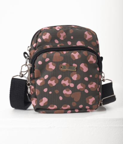 Shoulder Onça Estúdio Ira